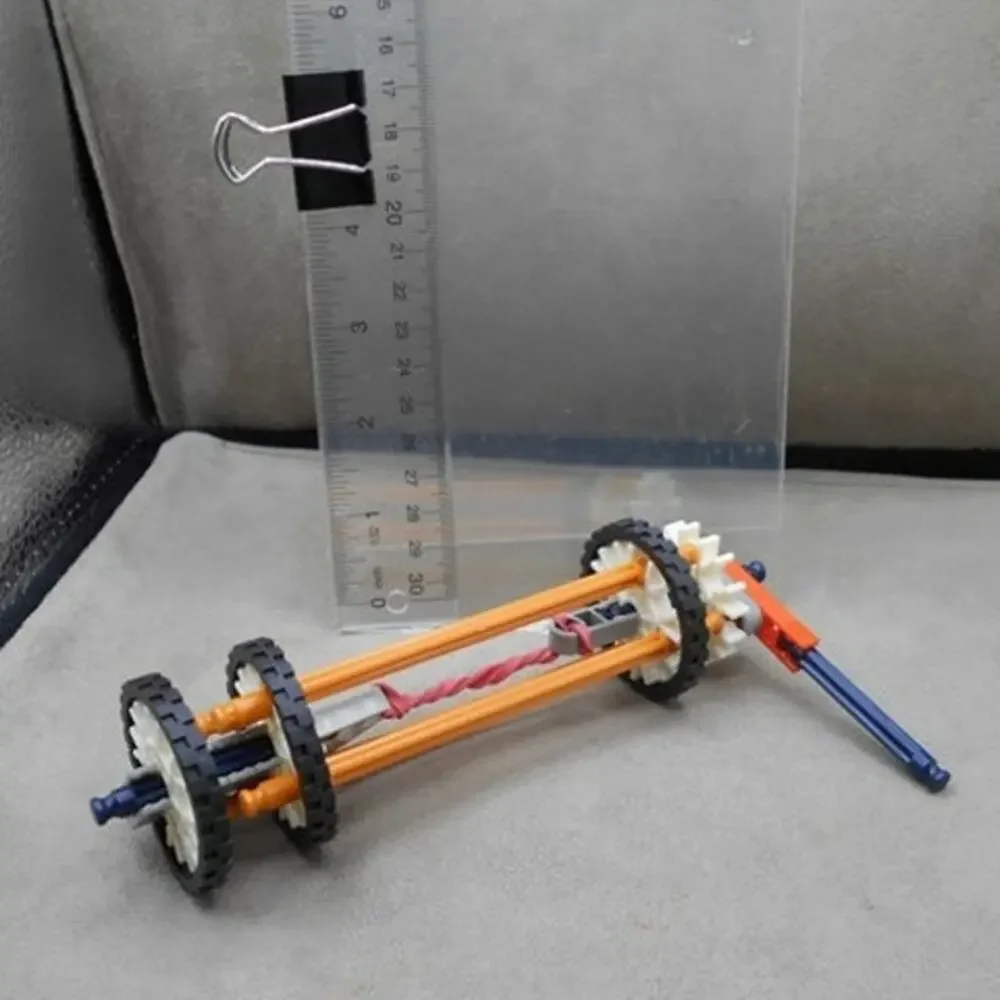 K'NEX 1996 Rubber Band Roller from STEM Forces, Enery, and Motion 78790